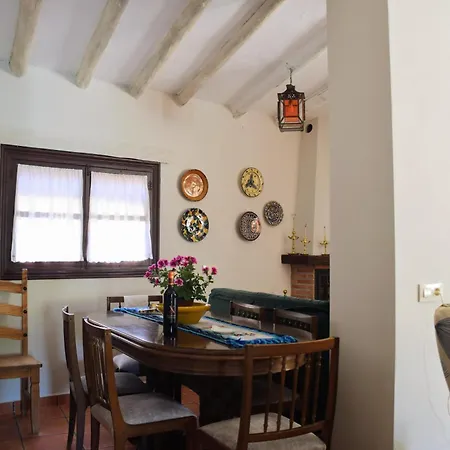 Feriehus Tuguest Hortichuela House Ugijar